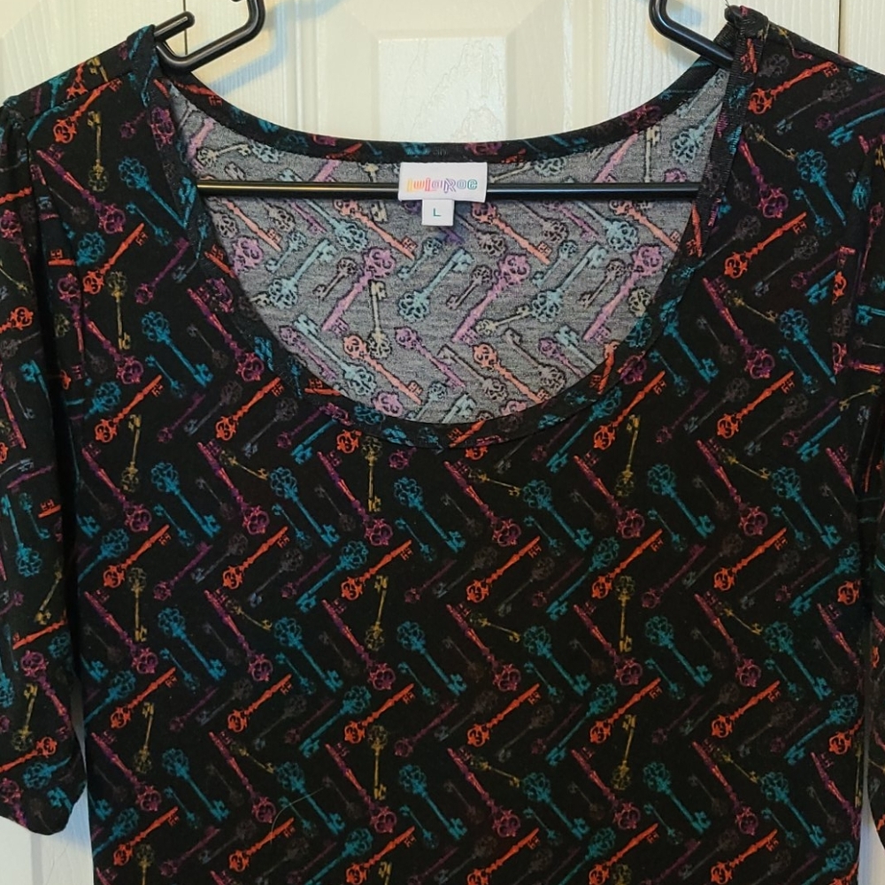 Key pattern dress - Picture 2 of 6